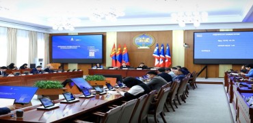 АН-ын бүлэг: Ашигт малтмалын тухай хууль, ХАҮТ-ын тухай хуулийн мэдээллийг сонсоно