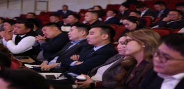 Хотын дарга Х.Нямбаатар түлшний хангамжийн асуудлаар хорооны Засаг дарга нартай уулзлаа