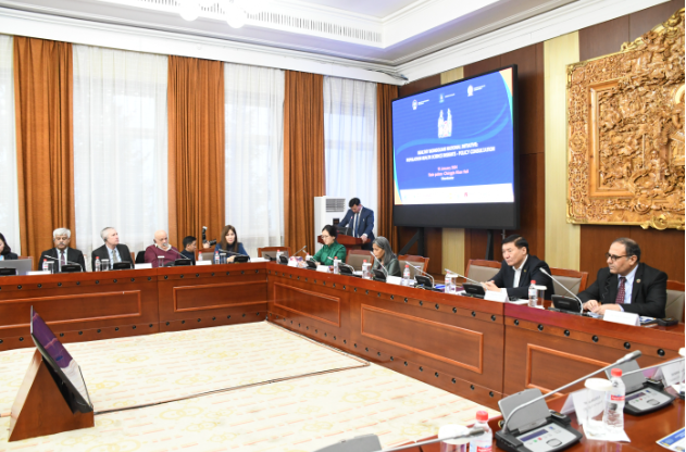 С.ЧИНЗОРИГ: ШИНЖЛЭХ УХААНЫ НОТОЛГООНД СУУРИЛСАН БОДЛОГО ХЭРЭГЖҮҮЛЖ БАЙЖ ИРГЭДИЙН ЭРҮҮЛ МЭНДИЙГ САЙЖРУУЛНА
